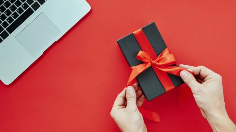 11 Best Tech Gifts Under Rs 2000 You Can Give