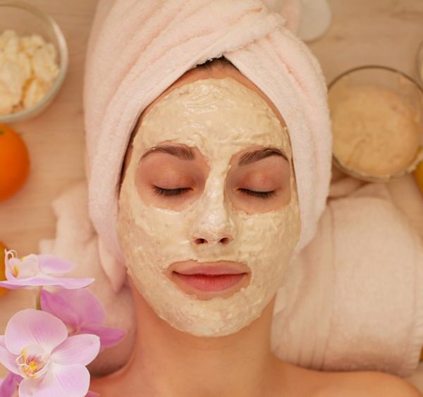 10 Natural Home Remedies for Glowing Skin You Can Try