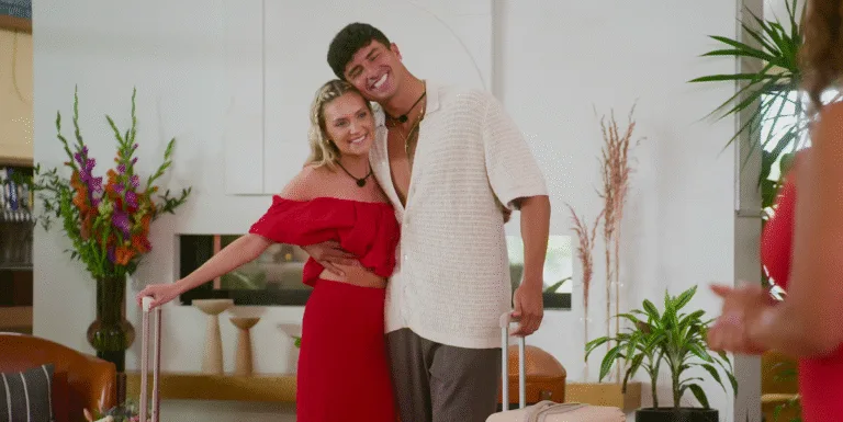 Which ‘Sneaky Links’ Couples Are Still Together? We Finally Have