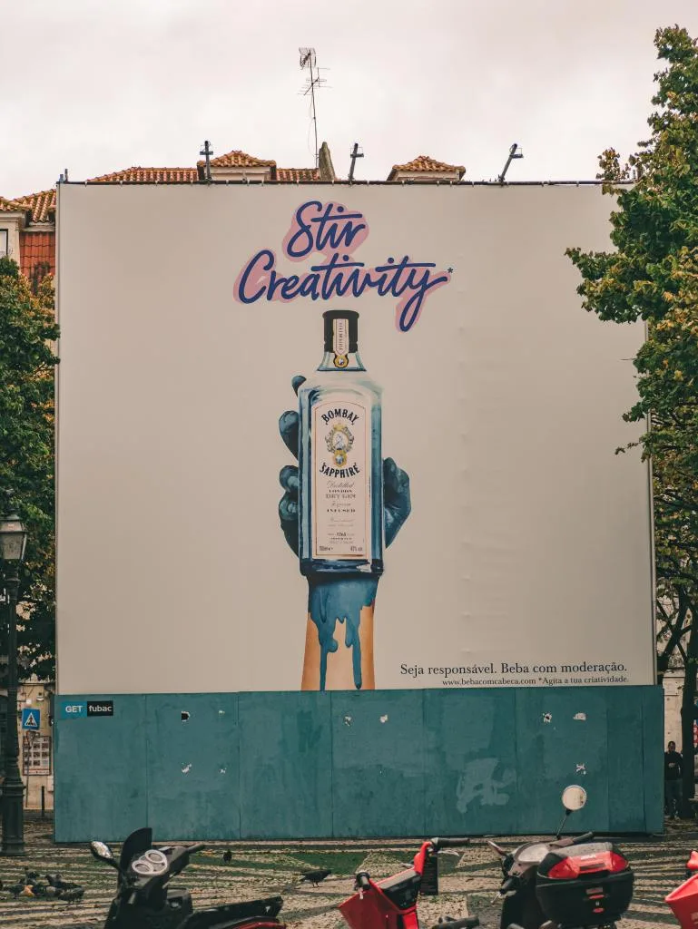 Marketing vs. Advertising